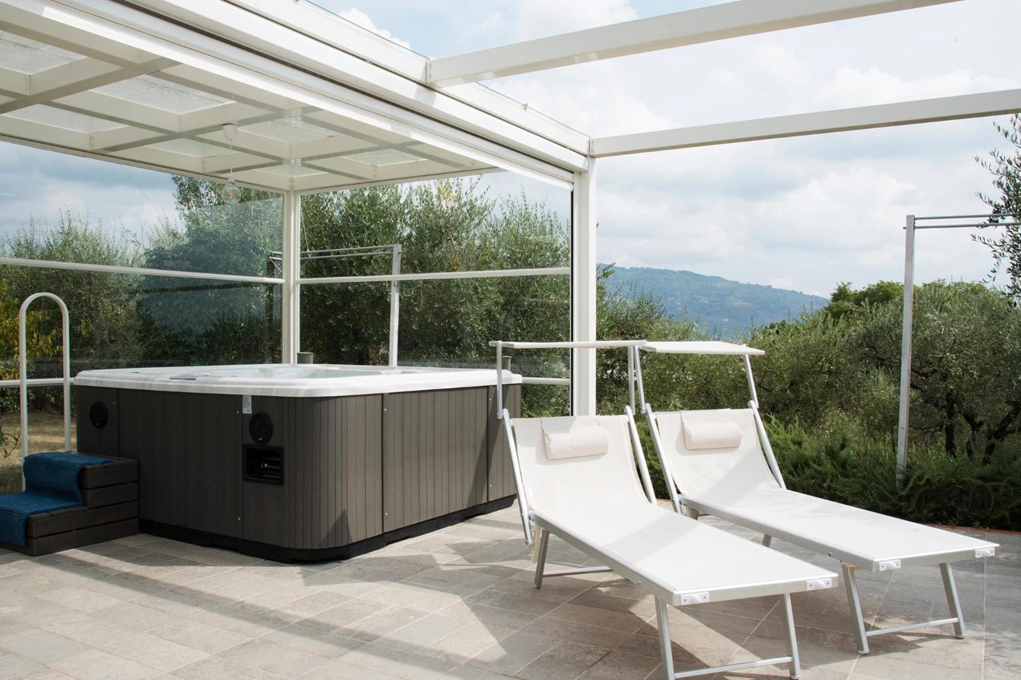 Il Campano Apartment กอลโลดี ภายนอก รูปภาพ