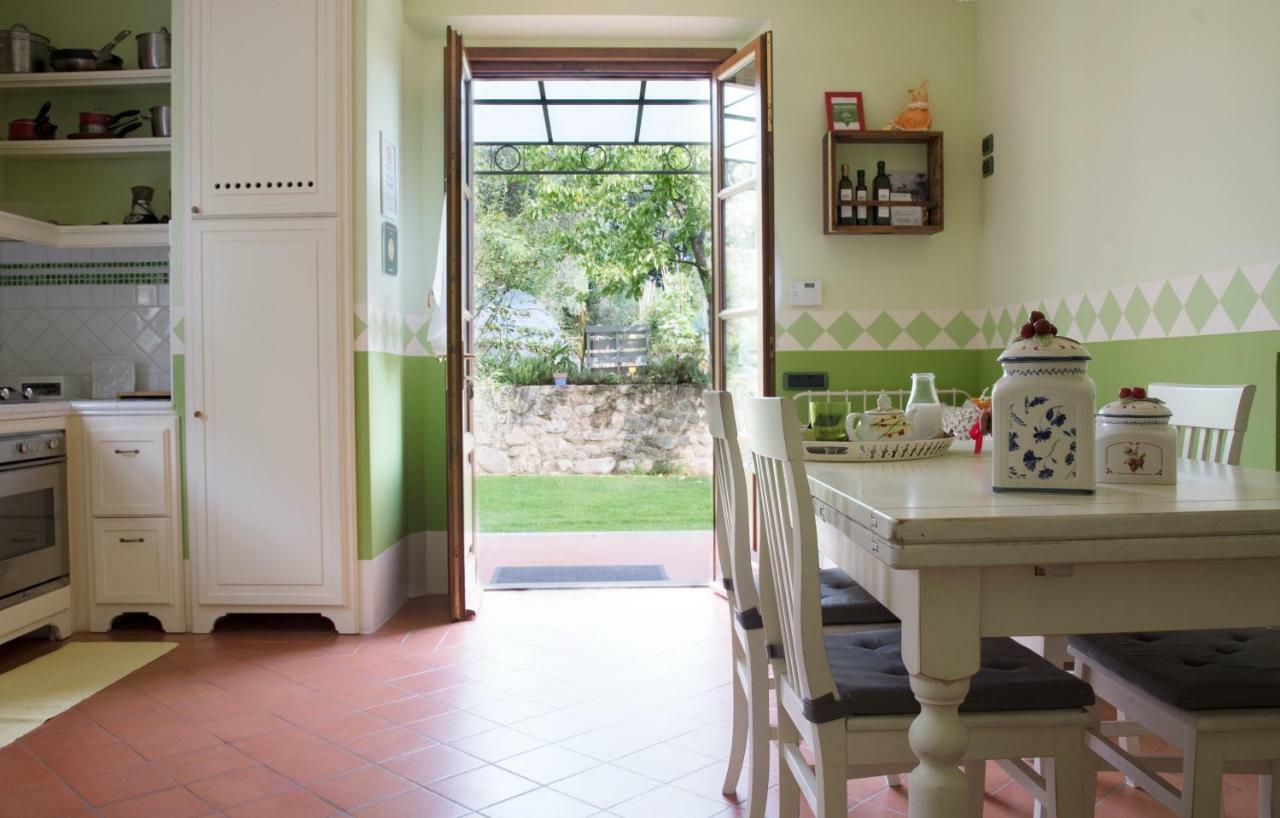 Il Campano Apartment กอลโลดี ภายนอก รูปภาพ