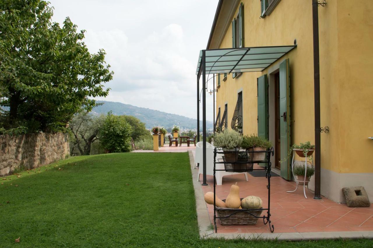 Il Campano Apartment กอลโลดี ภายนอก รูปภาพ